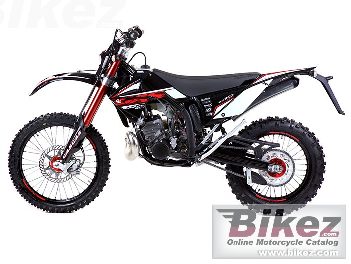 Big GAS GAS ec 300 2t picture and wallpaper from Bikez.com